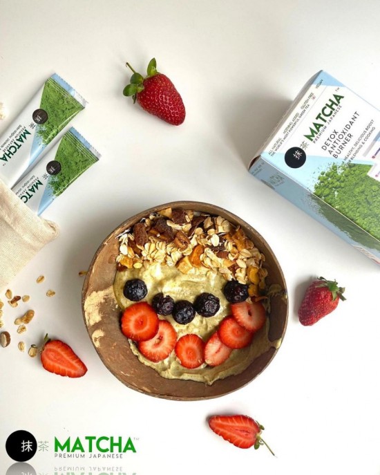 Matcha detox aardbeiensmaak